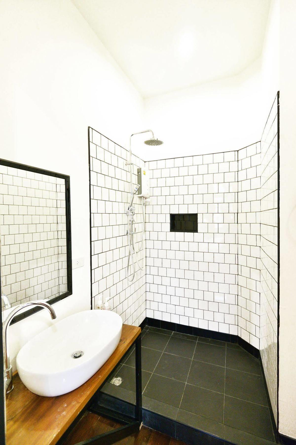 The Rommanee Classic Guesthouse Пхукет Экстерьер фото
