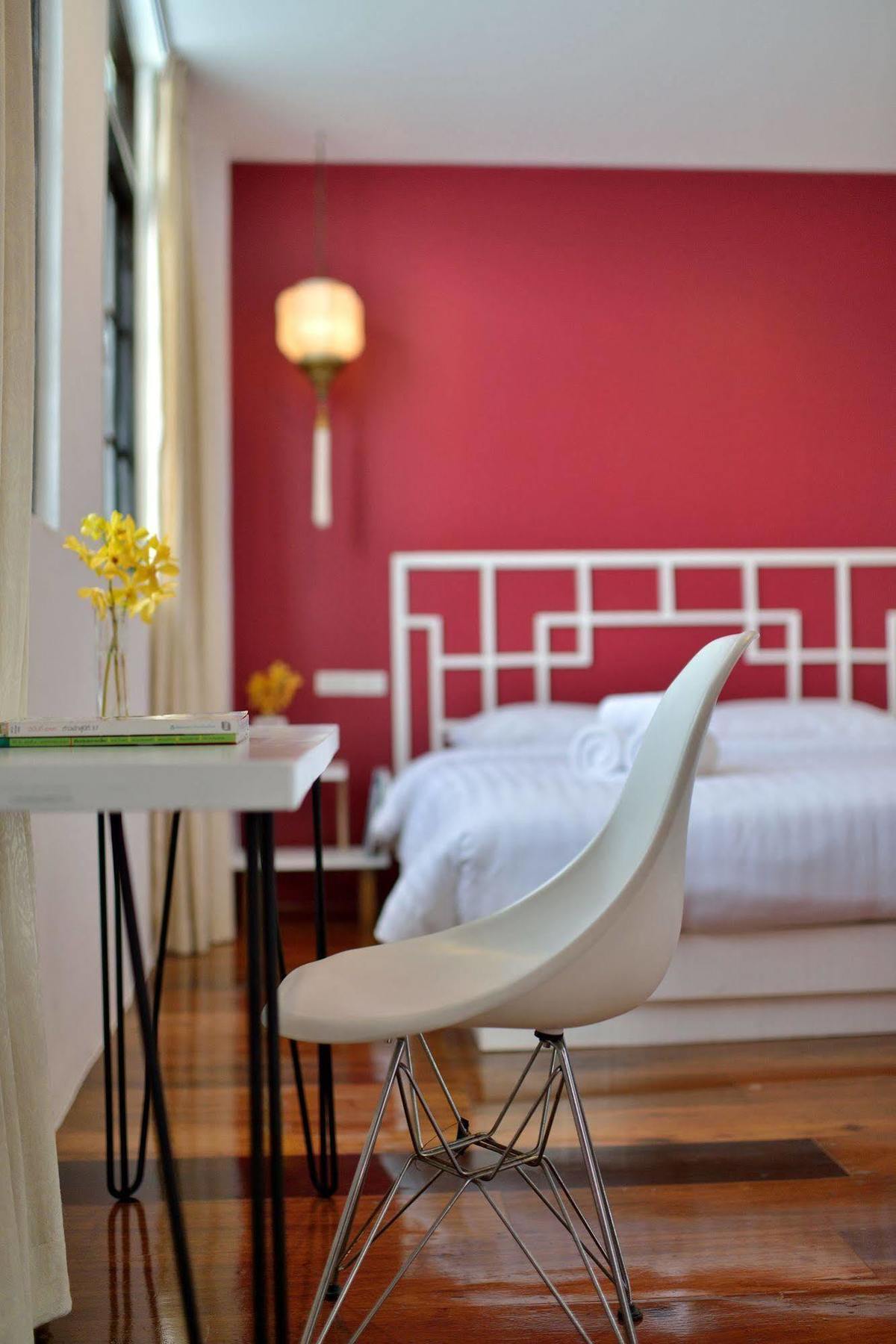 The Rommanee Classic Guesthouse Пхукет Экстерьер фото