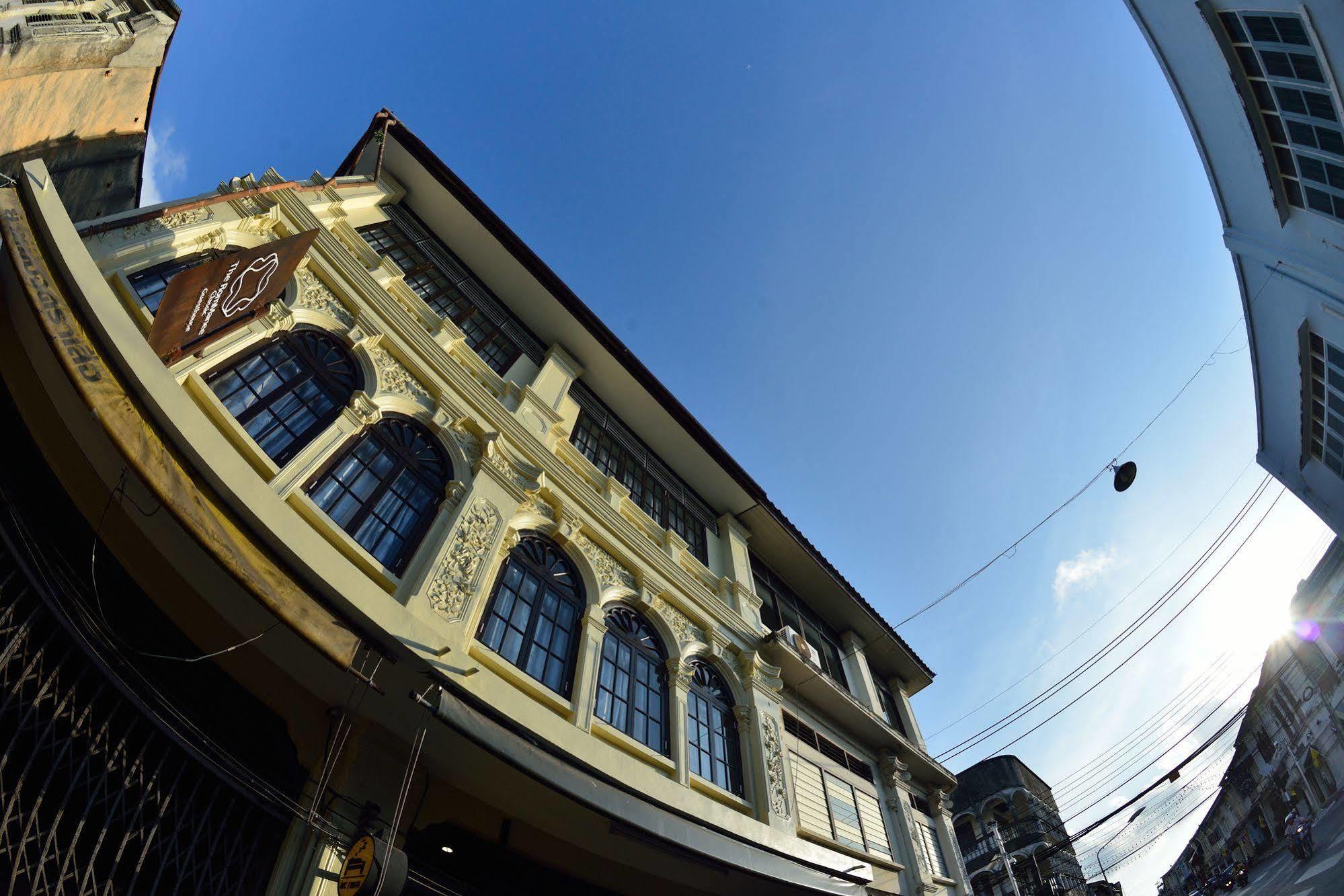 The Rommanee Classic Guesthouse Пхукет Экстерьер фото
