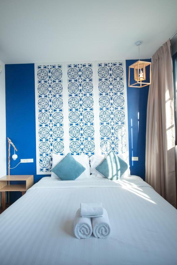 The Rommanee Classic Guesthouse Пхукет Экстерьер фото